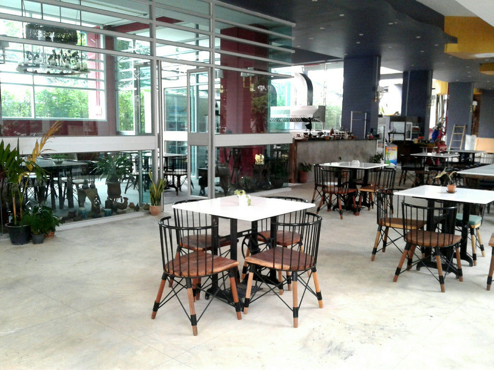 Icheck Inn Trams Square צ'יאנג מאי מראה חיצוני תמונה