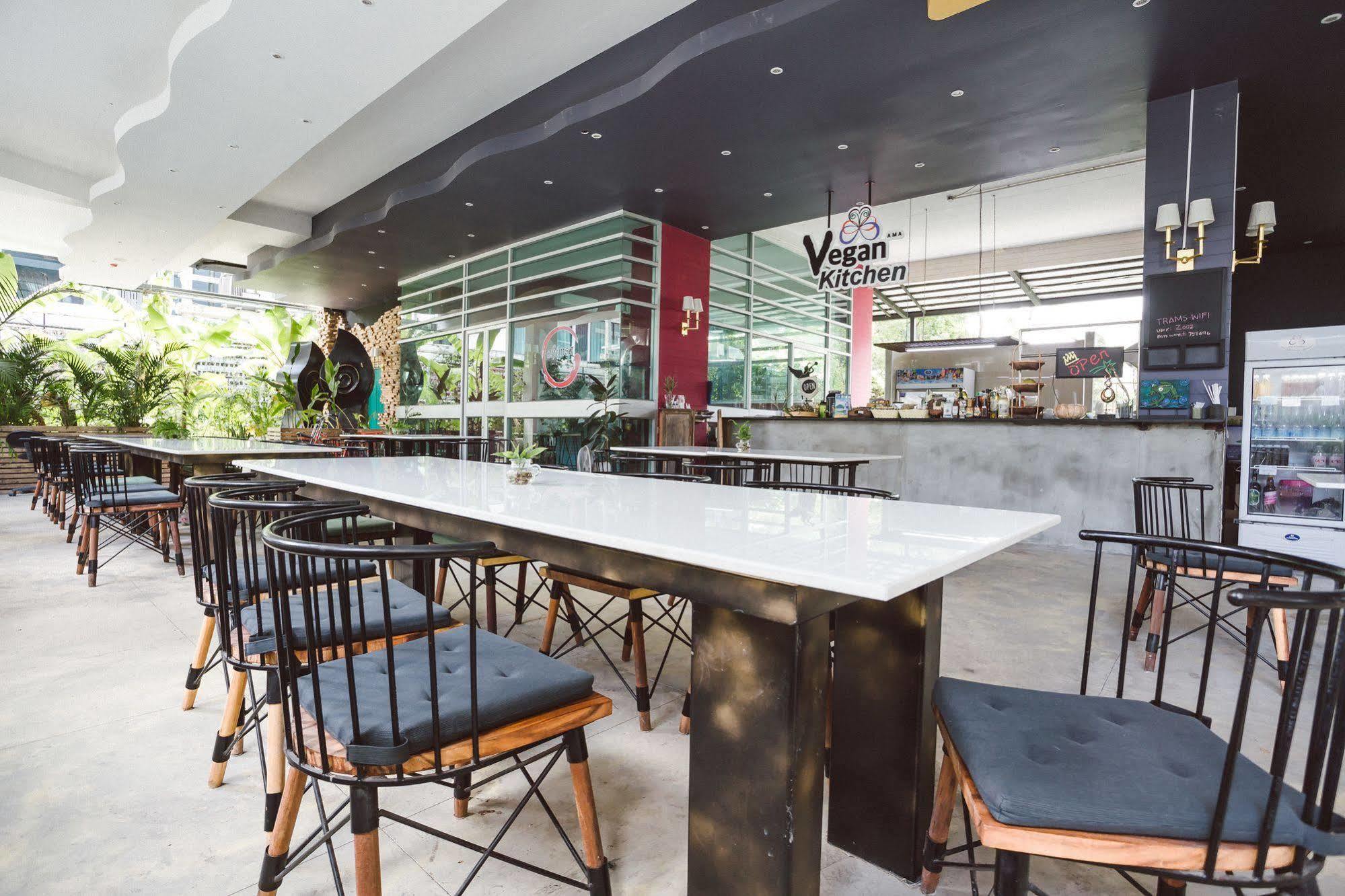 Icheck Inn Trams Square צ'יאנג מאי מראה חיצוני תמונה