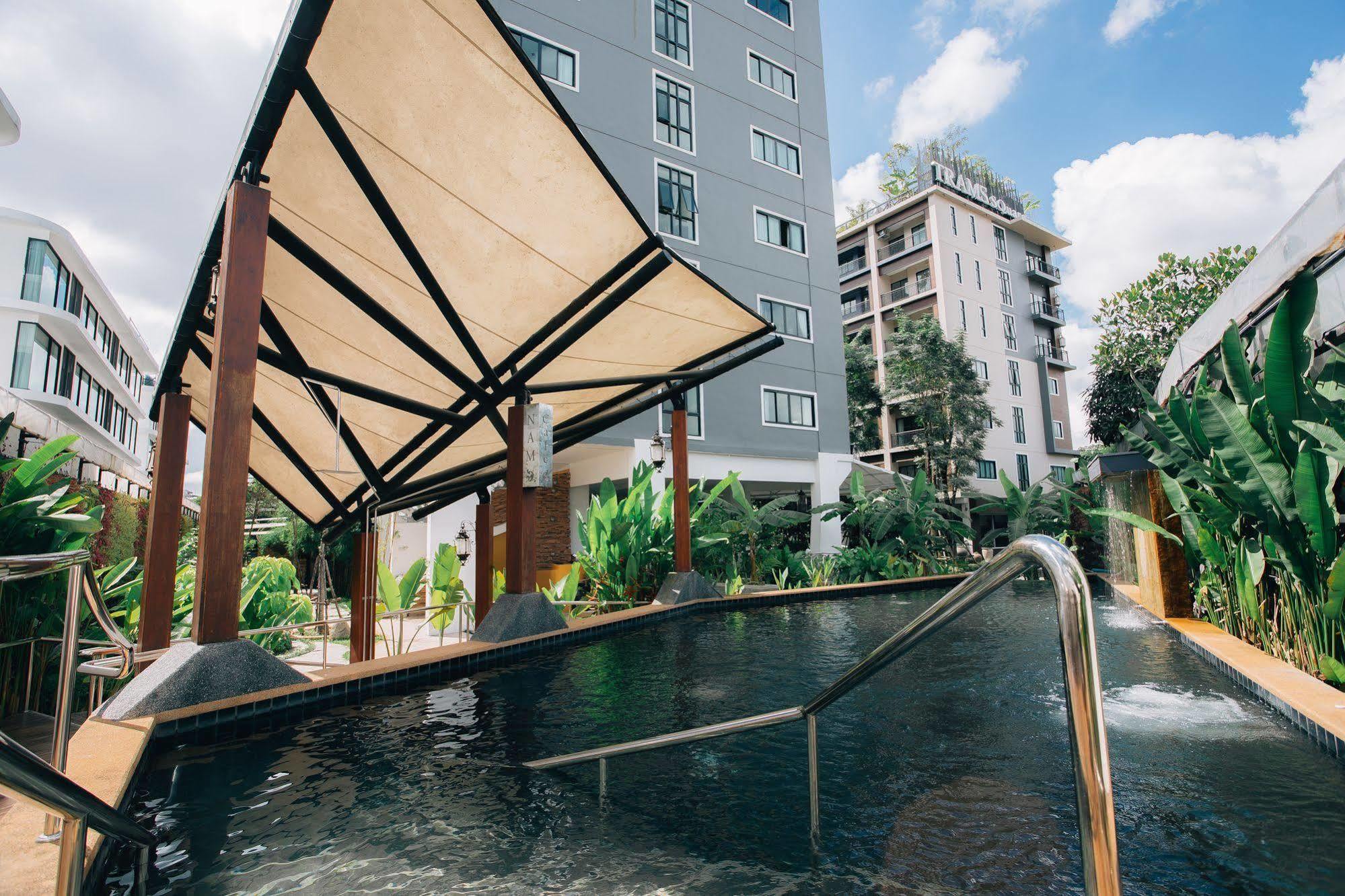 Icheck Inn Trams Square צ'יאנג מאי מראה חיצוני תמונה