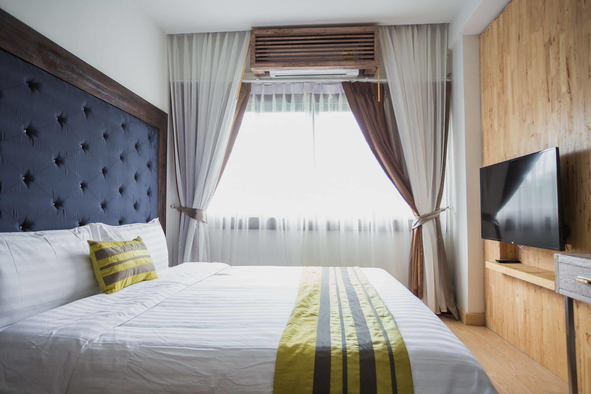 Icheck Inn Trams Square צ'יאנג מאי מראה חיצוני תמונה