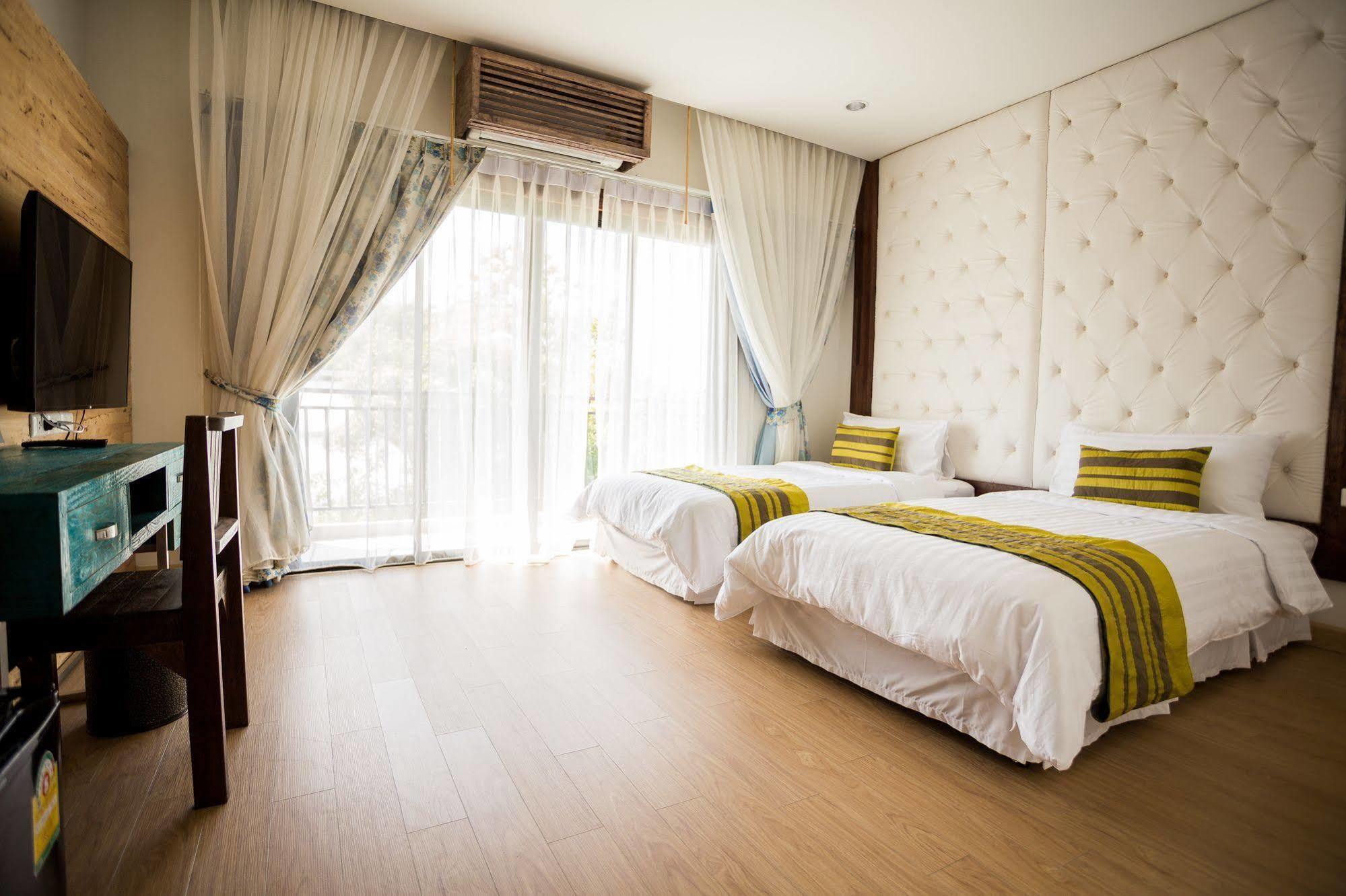Icheck Inn Trams Square צ'יאנג מאי מראה חיצוני תמונה